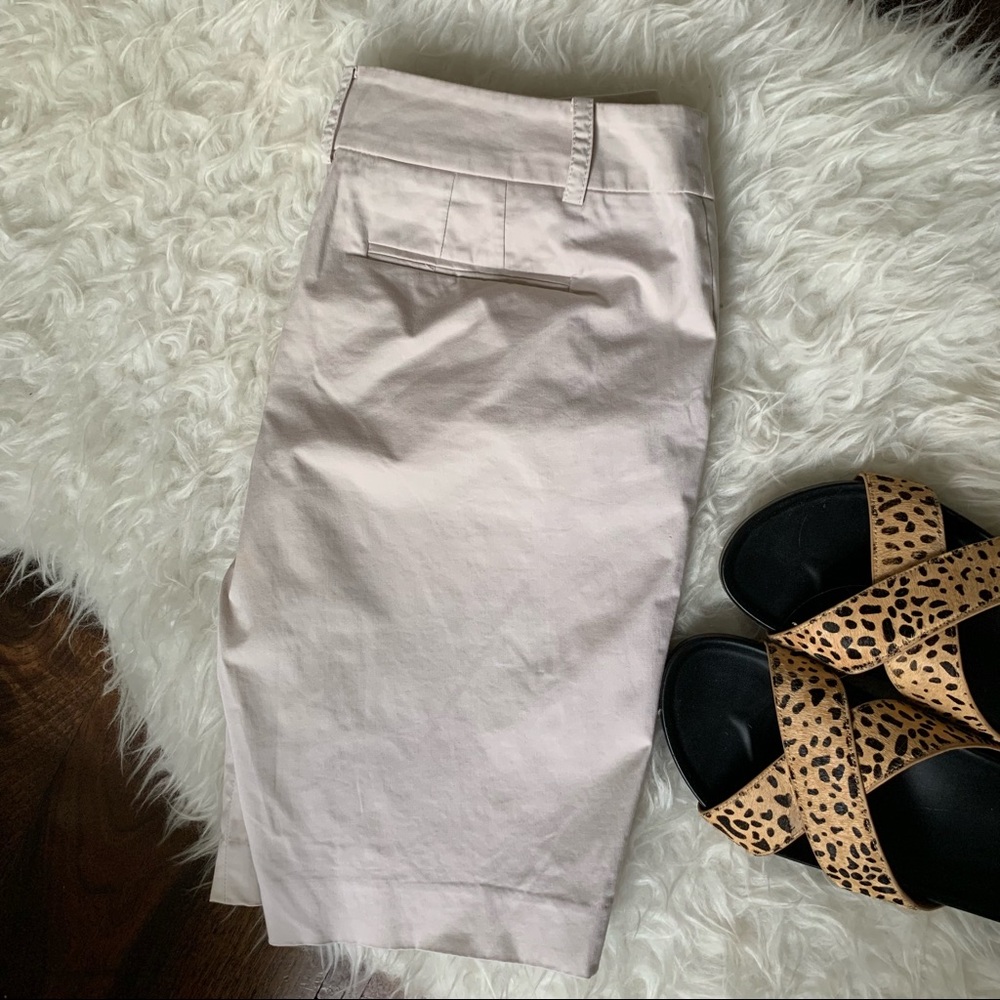 LOFT khaki bermuda shorts sateen cotton light tan - Picture 5 of 16